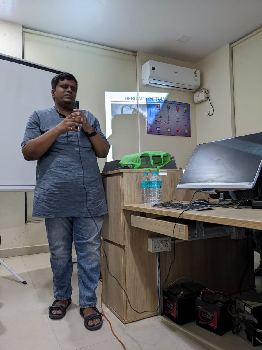 swamin400's tweet photo. Thanks to @smartcitytumkur @AshwinRaguraam &amp; Team for the opportunity 

Was so elated to see the interest from those who came &amp; always pleasure hearing Yogish sir 

Thanks from @Nolambaarjun , @PR_Sharma0219 and me https://t.co/nsTaOlm4c4