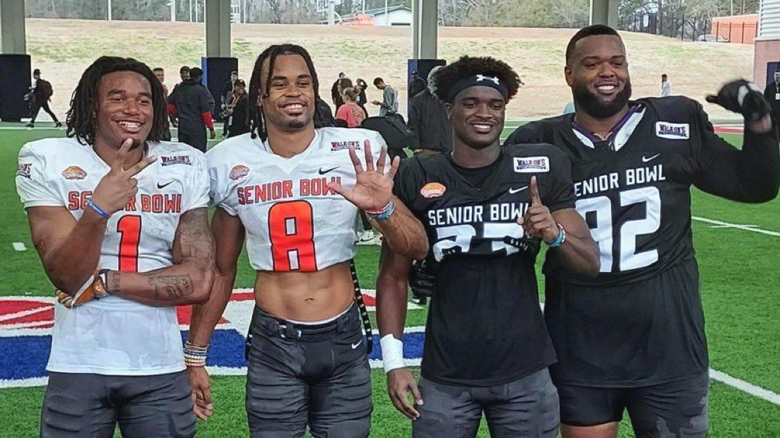 JimNagyOU's tweet photo. City of Mobile (pop. 190,000) just had sixth player drafted in first 126 picks #NFLDraft. Insane for community that size.🤯

*Titans CB Roger McCreary
*Bears WR Velus Jones
*Giants CB Cordale Flott
*Cowboys WR Jalen Tolbert
*Ravens CB Jalyn Armour-Davis
*Raiders DT Neil Farrell https://t.co/bHTUbCjf4Q