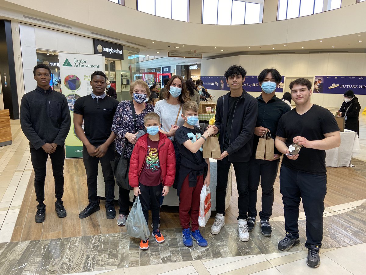 I love any opportunity that brings all my families together. <a href="/revivemanitoba/">Revive Manitoba</a> is selling their Journey Jars at St. Vital Mall today until 6pm. Support young entrepreneurs <a href="/JAManitoba/">JAManitoba</a> <a href="/wpcLRSD/">Windsor Park Collegiate</a>