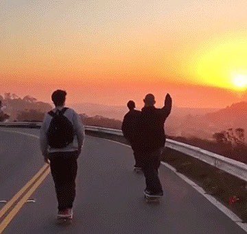 Skater boys😮‍💨😮‍💨🍃