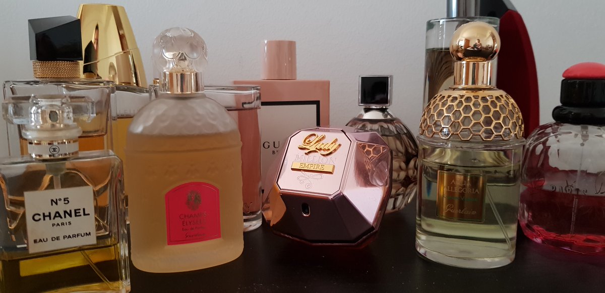 Ana_missverniz's tweet photo. Sugestões de Perfumes para o Dia da Mãe! | Mother's Day Perfume Suggesti... https://t.co/5M6KeDdutM via @YouTube #youtuberana_missverniz @arenalperfumerias @perfumescom @notino #diadamae #mothersday
#pprimor @zara @pprimor @ana_missverniz #ana_missverniz #anamissverniz https://t.co/2ZjOQPvAdp