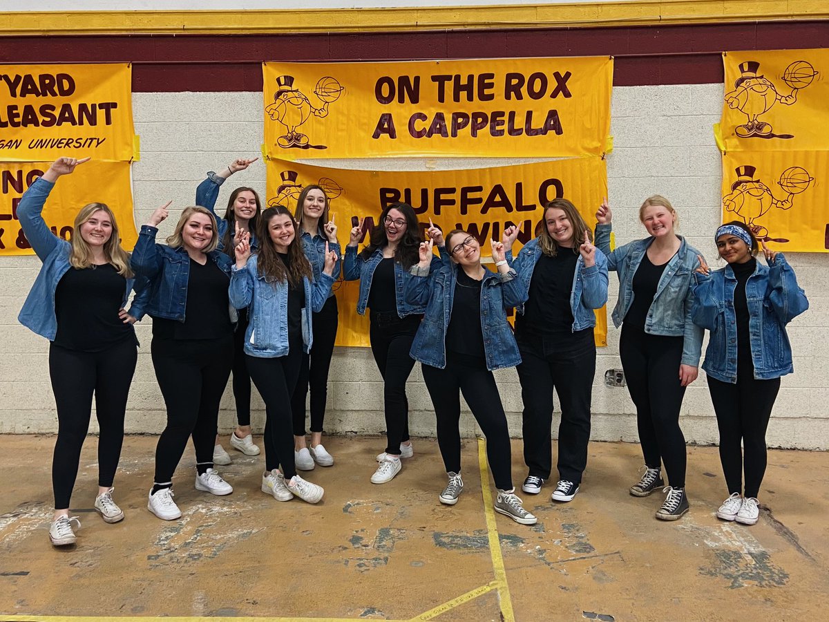 It was an early start for us this morning! We had a great time performing the National Anthem at the Gus Macker tournament!