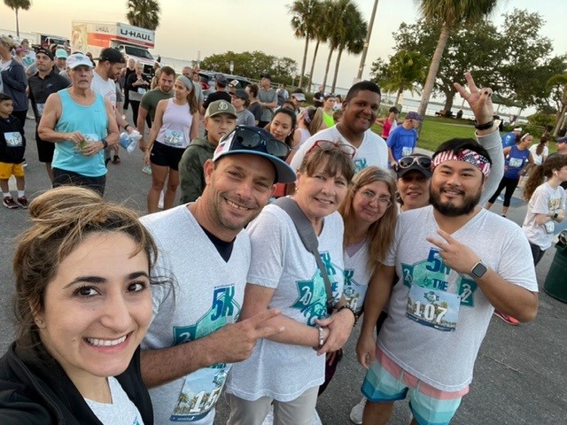 boydindustries's tweet photo. Last weekend our team had a good #SaturdayWorkout at the @MarshMcLennan Agency 5K! #BuiltByBoyd #SaturdaySmile https://t.co/YazZ7H9A7D