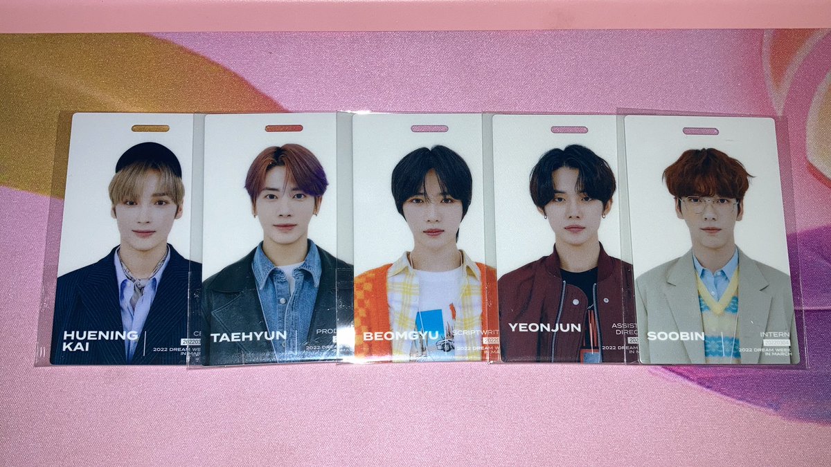 beomluver69's tweet photo. AHHHH THANKS SO MUCH @taegyusales !!! NAKAUWI NA DIN ANG MGA POGI ! #dshproofs ๐ซถ๐ผ https://t.co/EH5pynAoOH