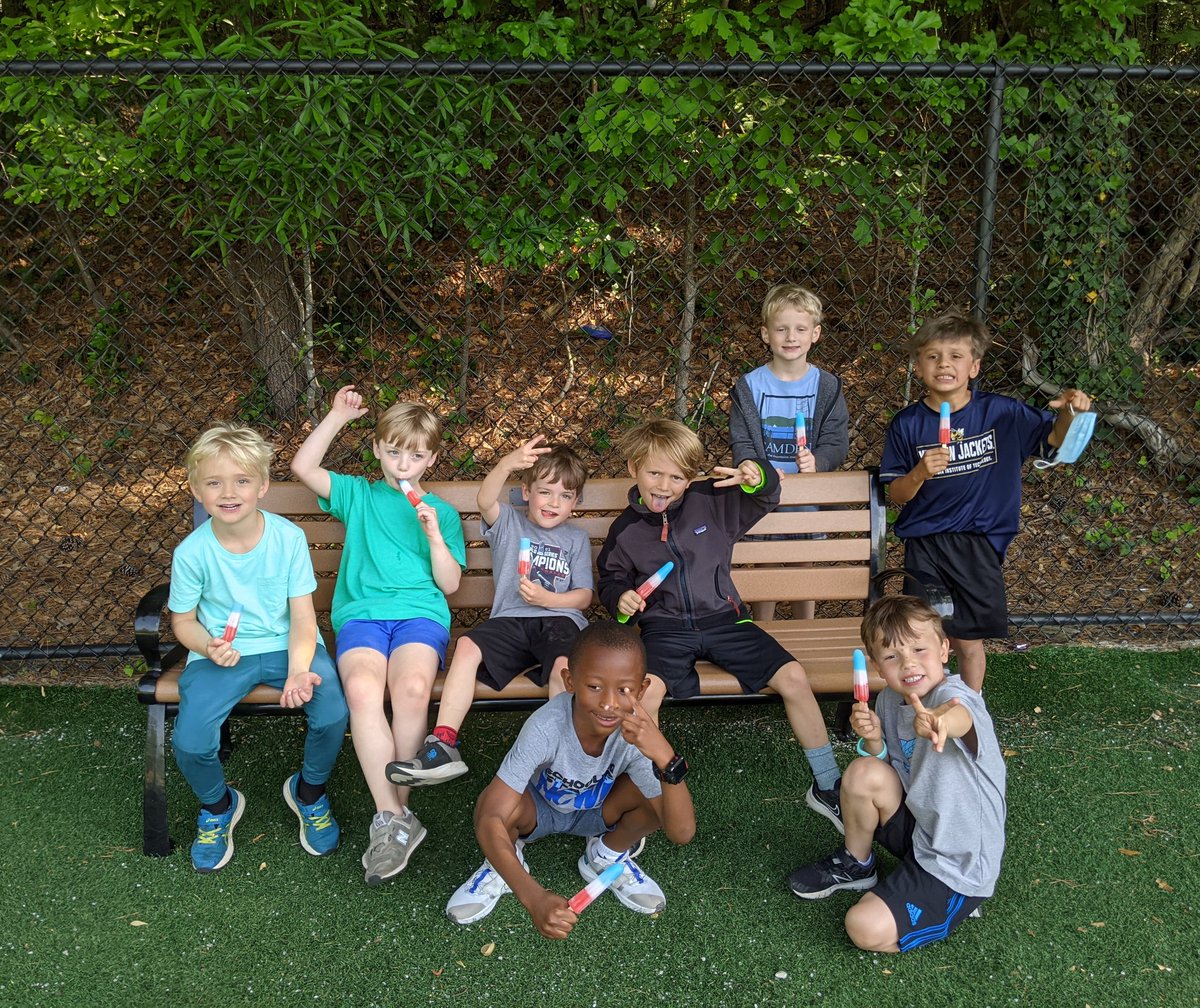 ChusLiteracy's tweet photo. Celebrating our win as the class with the most minutes read during @MorrisBrandonES Read-a-thon! πππ #iteachfirst #DLIrocks @jbland100 @mbpcaps @MsSmall2016 @KathrynNails https://t.co/KexrCcCzhB