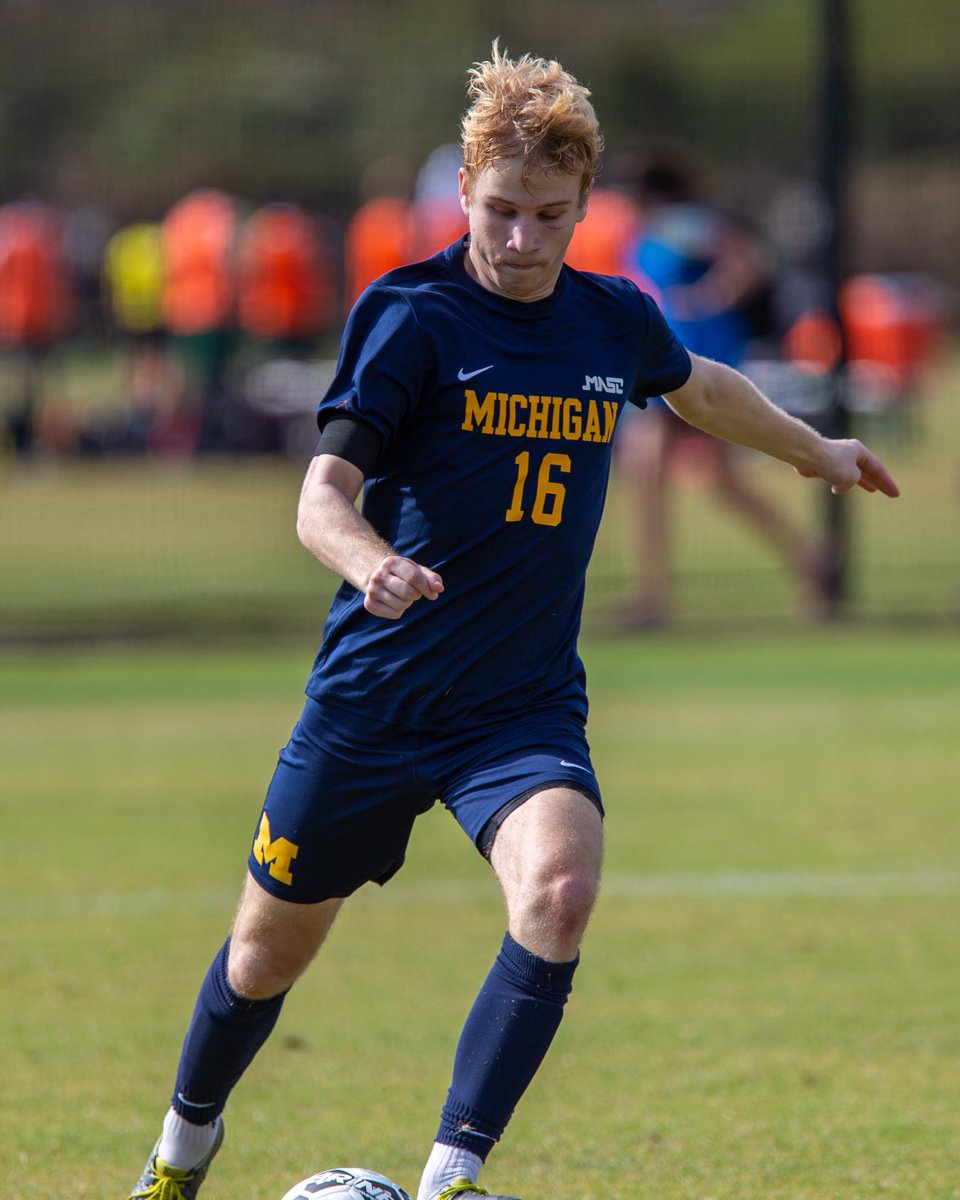 RobothamChris's tweet photo. Congratulations on your graduation Carson! Mechanical Engineering Major and UMMCS player! Love ya buddy! #MGoGrad #GoBlue #UMMCS @Robo16_ https://t.co/fqAQ9CvDQR