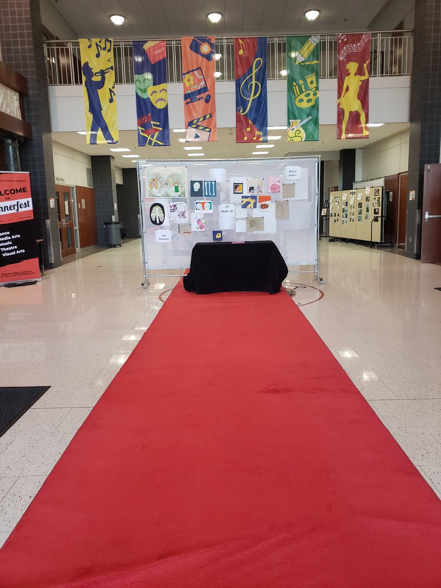 Woburn K-12 Visual & Performing Arts tweet media