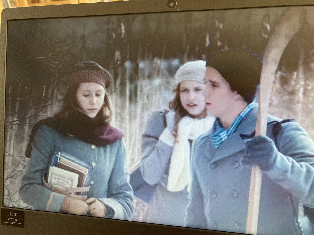 GreenGables_Gal's tweet image. Attention to detail in “Anne with an E” is absolutely amazing. Season 1 Anne had 5th Readers textbook, season 3 Josie carries “Upper Readers” one.

#renewannewithane