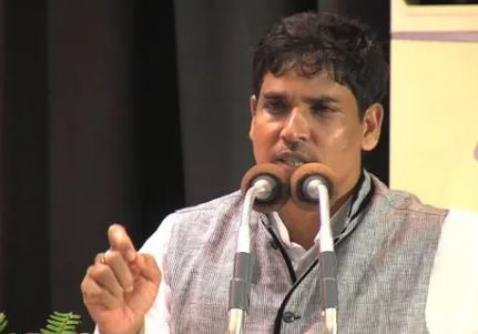 OrissaPOSTLive's tweet photo. Decision on college closure extension soon. Weather forecast to be considered: Higher Education Minister Arun Sahoo

#CollegeClosure #Weather #Odisha https://t.co/wShqhWJ7eh
