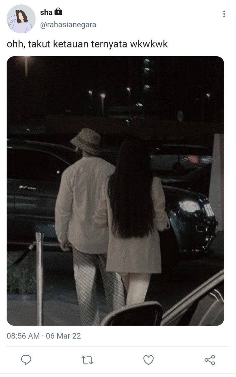 aiuwchel's tweet photo. Garis luka
" ini bukan tentang darah, kekasih, tetapi segenap luka luar yang kini telah menjadi luka dalam yang sunyi "

ㅡ Kim Junkyu x oc local au
©cecelskv estellasharu and fldkes, 2022 https://t.co/N66LFDD97s