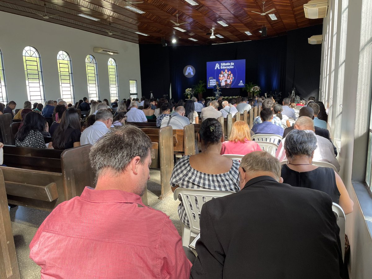 Prguilhermespc's tweet photo. Sábado da Educação Adventista na IASD Central de Sinop e quem prega é o Pr. Edmar. https://t.co/37j9twDVsi