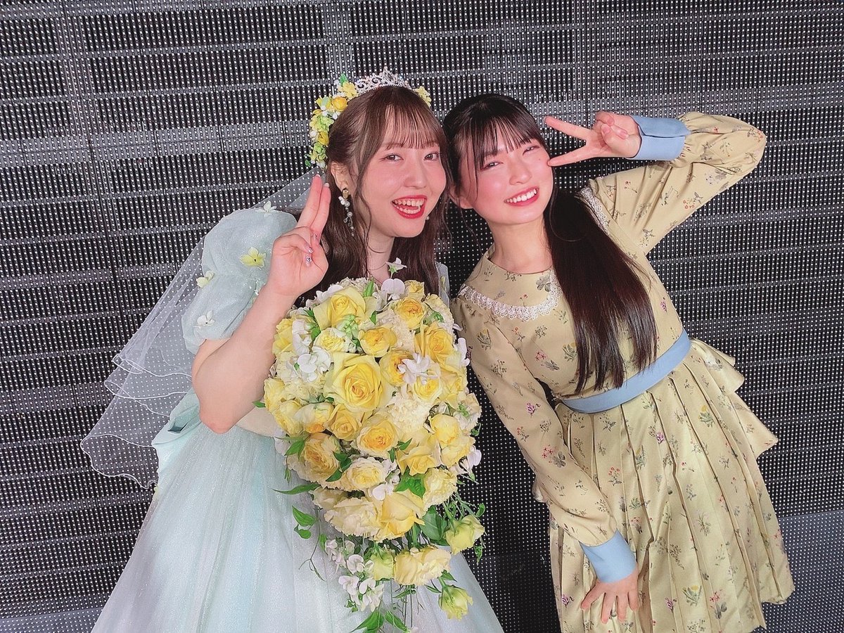 愛菜さんの配信超おもろい。

素敵なラスト配信のなか、iPadでログインしてコメントしたら初見アイコンついたし、コメント拾っていただいたタイミングで配信側の電波悪くなるし、ほんと私機械運尽きてる。ごめんなさい。

愛菜さんに送ってあったので無事だった写真とともにツイート！！だいすき！！！