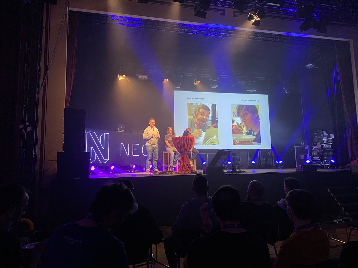 The last talk at #neoscon just started: <a href="/robertlemke/">@robert@flownative.social</a> about a modern Flow application by example together with <a href="/bwaidelich/">Bastian Waidelich</a> and <a href="/hlubek/">Christopher Hlubek</a> #neoscms