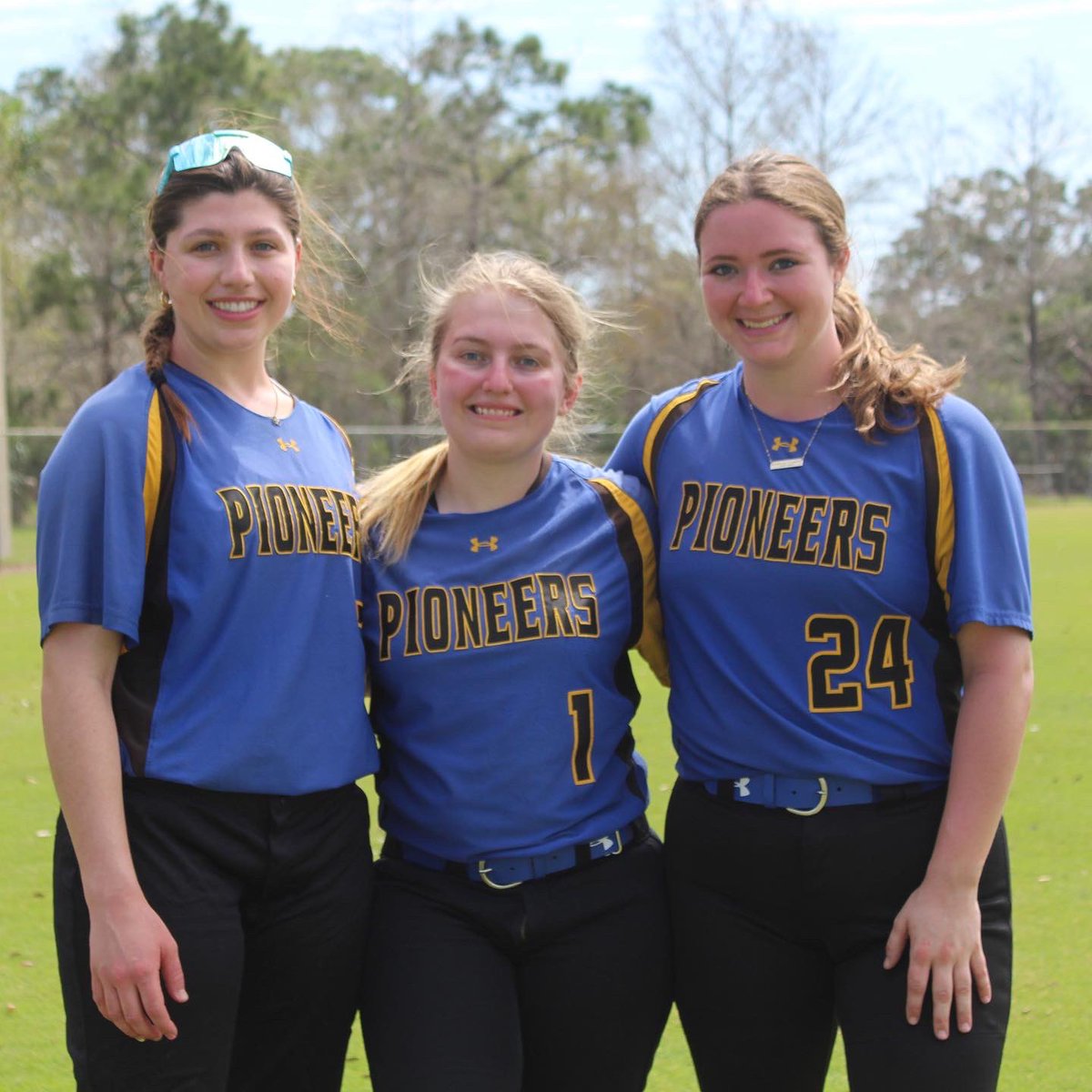 Today is game day!  Also, it is Senior Day! We play a doubleheader vs. MT. Aloysius with the first pitch scheduled for 2:00 pm. Here is the link for live stats: alfredstate.prestosports.com/sports/sball/2…