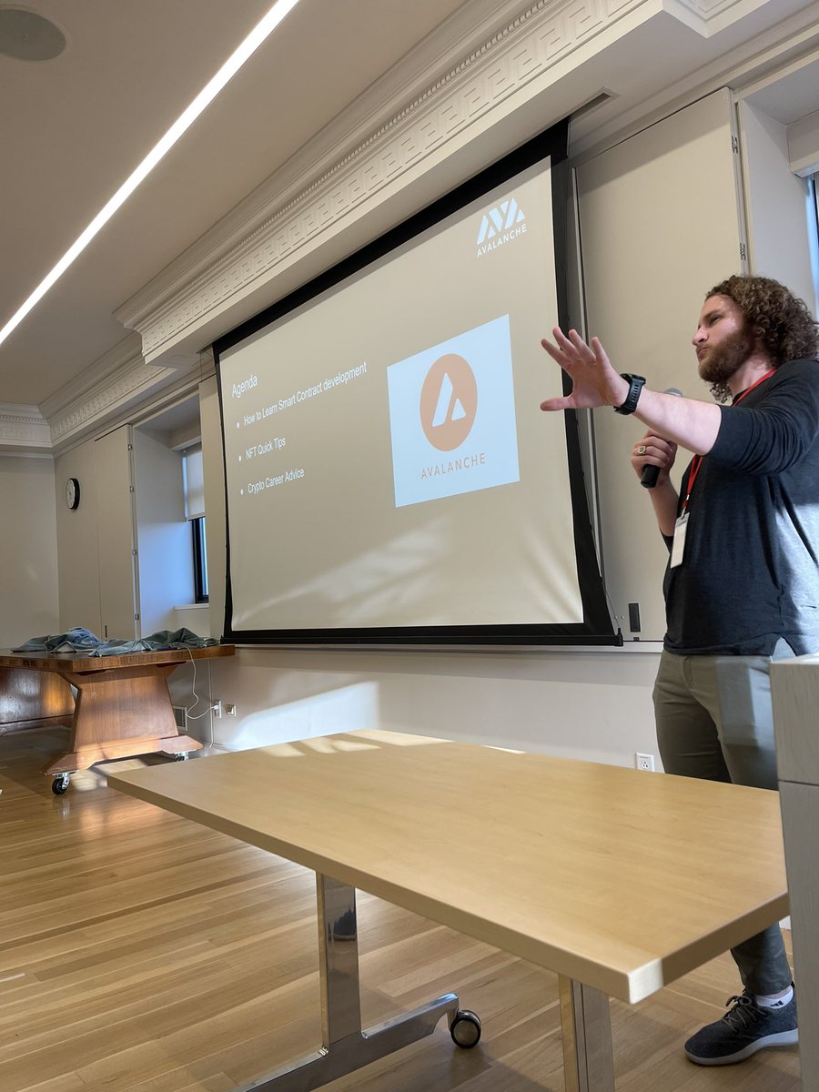 Xoch 🧪 tweet media