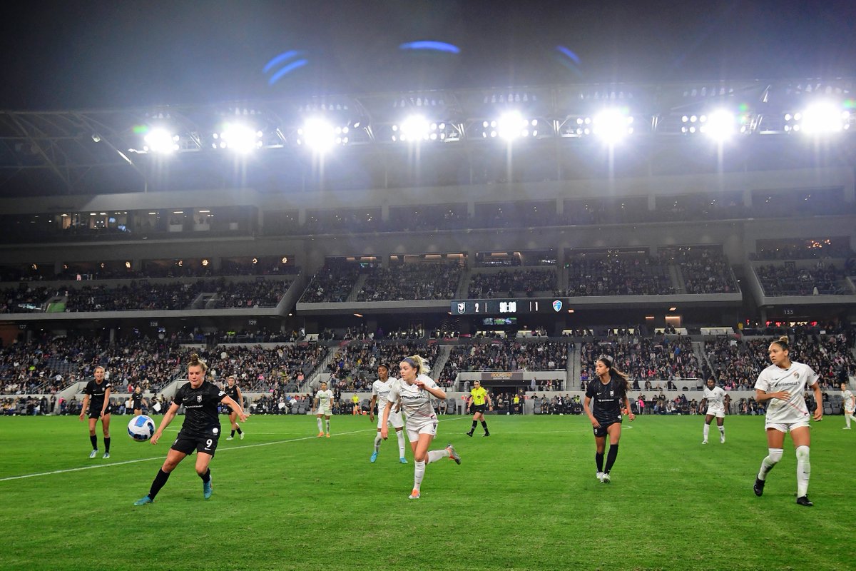 EqualizerSoccer's tweet photo. The #NWSL has had some cool moments over the years. None of it compared to the spectacle that took place at The Banc on Friday.

@TheDanLauletta puts Angel City's historic moment in perspective: 

➡️ https://t.co/lOk5UJZ27g https://t.co/gom4lI50OO