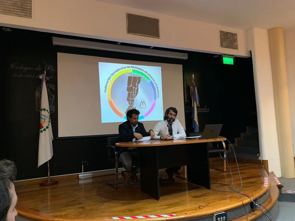 andres_selliez's tweet photo. Fuerte respaldo a #FESMAP en la celebración de su asamblea general ordinaria
Un honor continuar en la Presidencia de la Federación por 4 ejercicios más @INAESarg
#Mutualismo #SantaFe https://t.co/wKYKoPFmP6