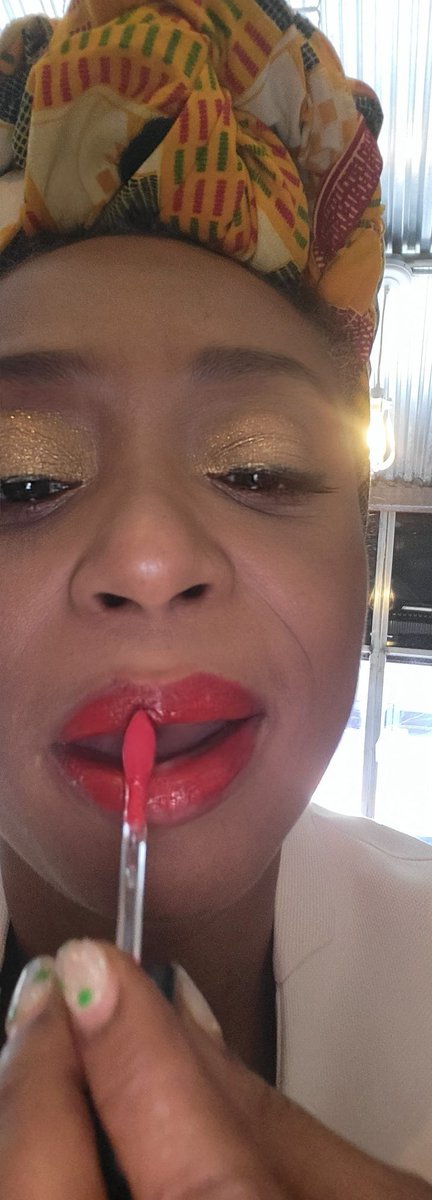 KimsueHairArt's tweet image. Freedom of Speech⁉️
Like free to use your own mouth🤦🏽‍♀️🤷🏽‍♀️
#ThatThat #freetospeak #kimsuedunn