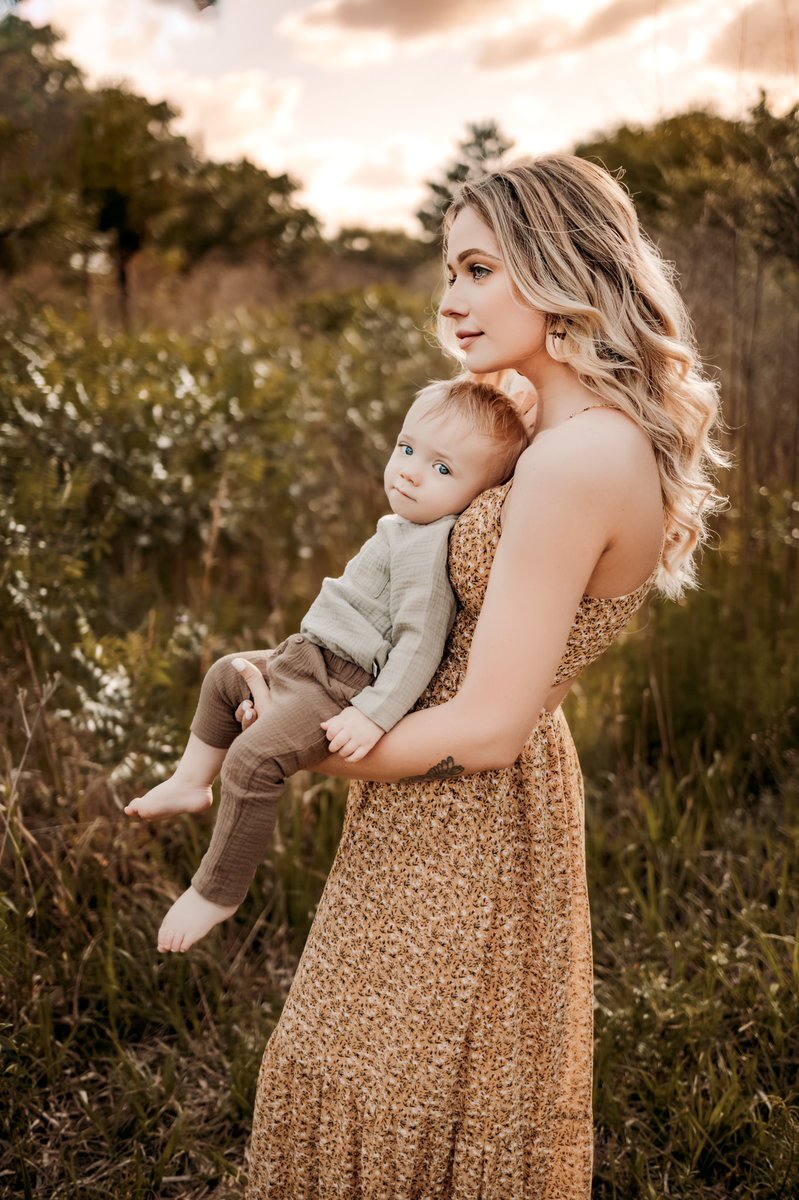 annamarieeeb's tweet photo. I haven’t been on here in a bit… 
Mama and Liam update 🤍 https://t.co/f2Kv1ryW4C