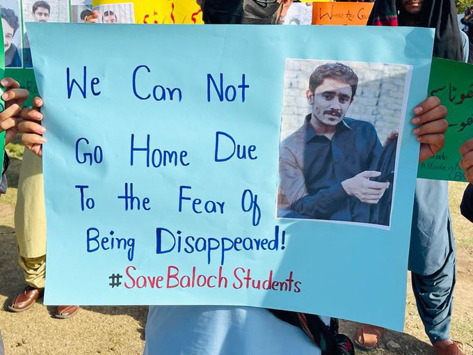 GwathiBaloch's tweet photo. We can nit go home due to the fear of being Disappeared!
#SaveBalochStudents
#ReleaseBebagrImdad 
#StopHarassingBalochStudents 
@sakhtarmengal @ImaanZHazir @CMShehbaz @MaryamNSharif @HamidMirPAK @UNHumanRights @WIONews @BBCUrdu https://t.co/aboBMtc0HR