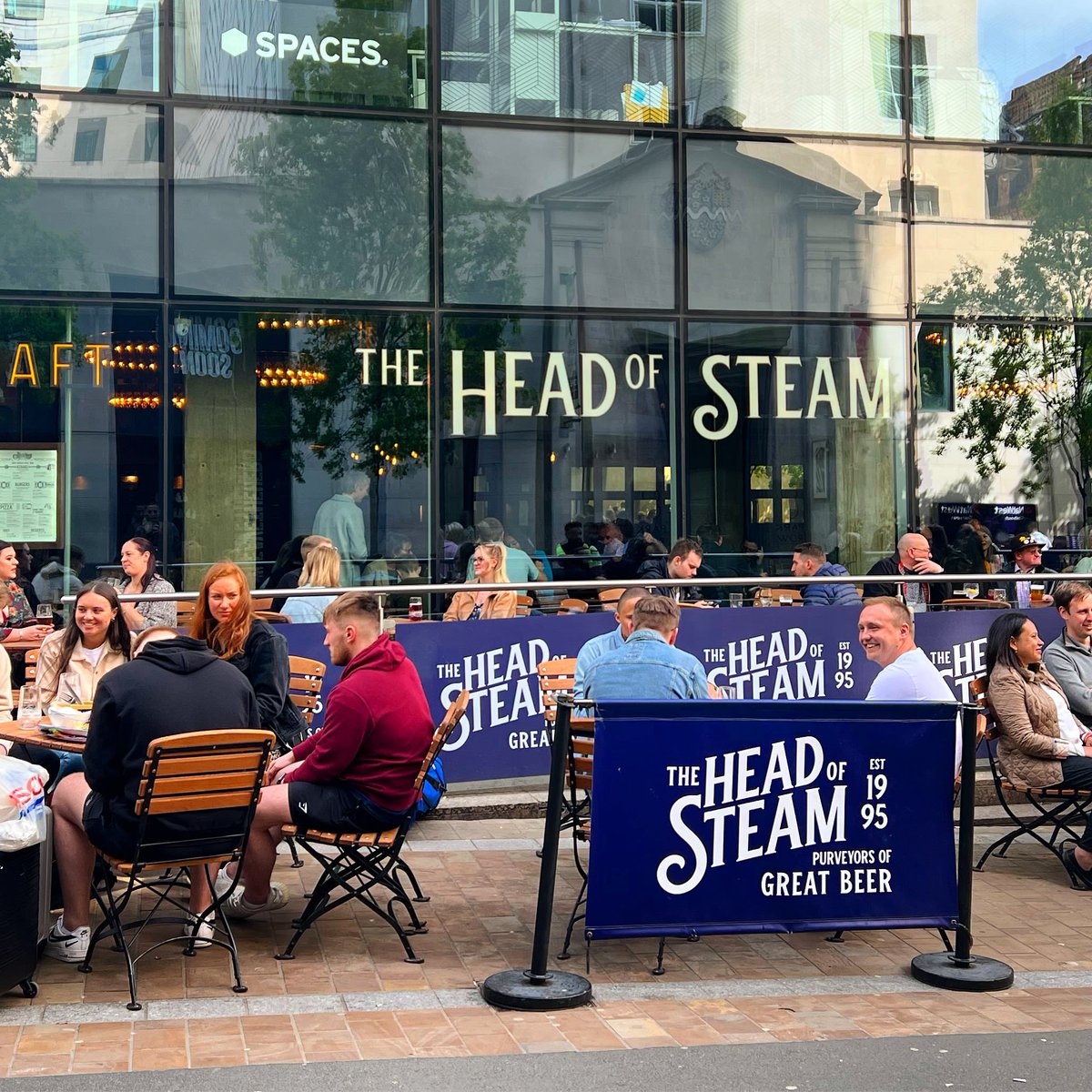 HOS_LeedsPR's tweet photo. Happy Saturday everyone! Will you be joining us on this fine bank holiday? 🎉

•
•
#leeds #leedsstyle #leedsbars #barsofleeds #yorkshire #yorkshirebars #headofsteam #leedslife #leedsbeer #cameronsbrewery #leedscitycentre https://t.co/3TrhMioup5