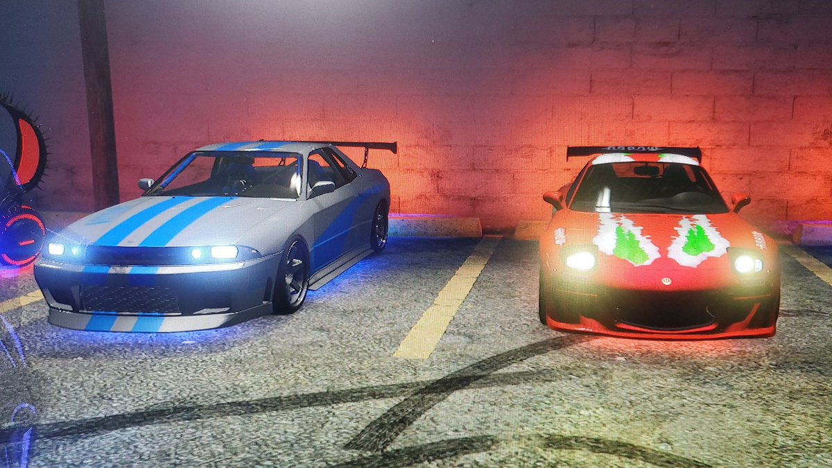 4_motsu4's tweet photo. ちょーかっこいい！
 #GTA5  #カーミーティング https://t.co/HqPQO324vJ