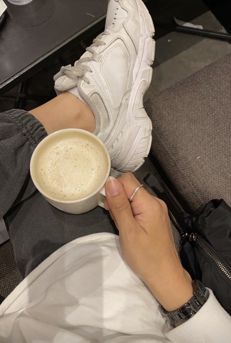 GeldgeileHerrin💎🇩🇪🇯🇵 tweet media