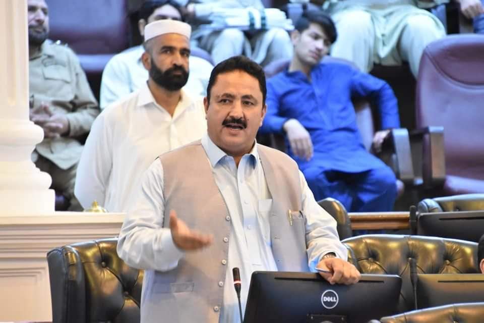 I am deeply saddened and heart broken on the news of death Waqar lala .   It's really heart broken 💔. Sending prayers and condolences for the departed soul &amp; his family.