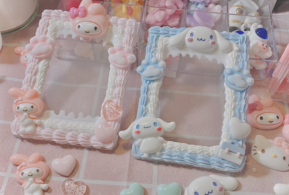 aztorriss's tweet photo. ⋆𖧷 เฟรมการ์ดวิปครีม 𖧷⋆
       ชิ้นละ 100 บาท 
       ค่าส่ง 35 บาท
       สนใจdmได้เลยคับ🛍🙇🏻‍♀️

#ตลาดนัดเฟรมการ์ด #เฟรมการ์ด #เฟรมการ์ดวิปครีม https://t.co/yN5OcWBYON