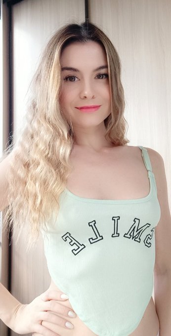 ☺️🤗 https://t.co/tFLARQhWSI<a href="/tag/camgirl"class="tags"><span>#camgirl</span></a>