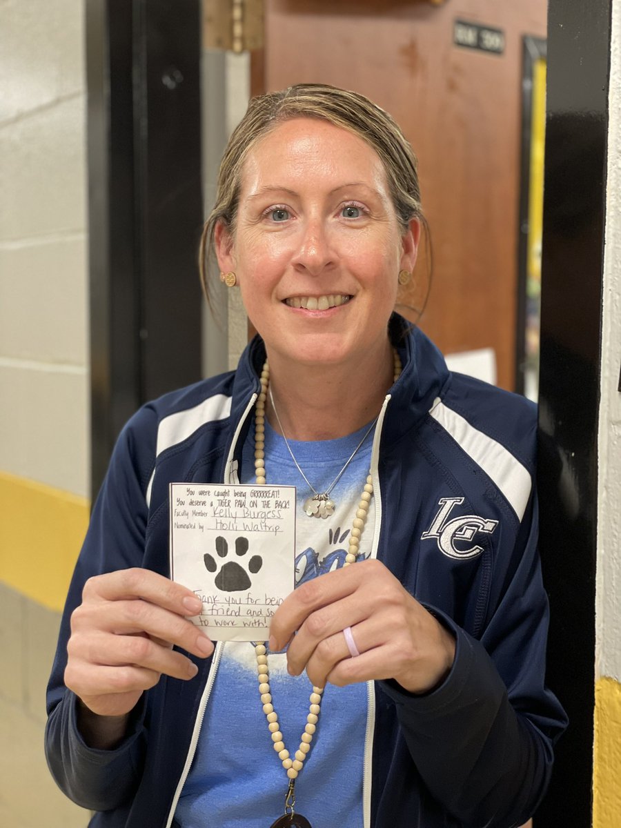 Auburn School tweet media