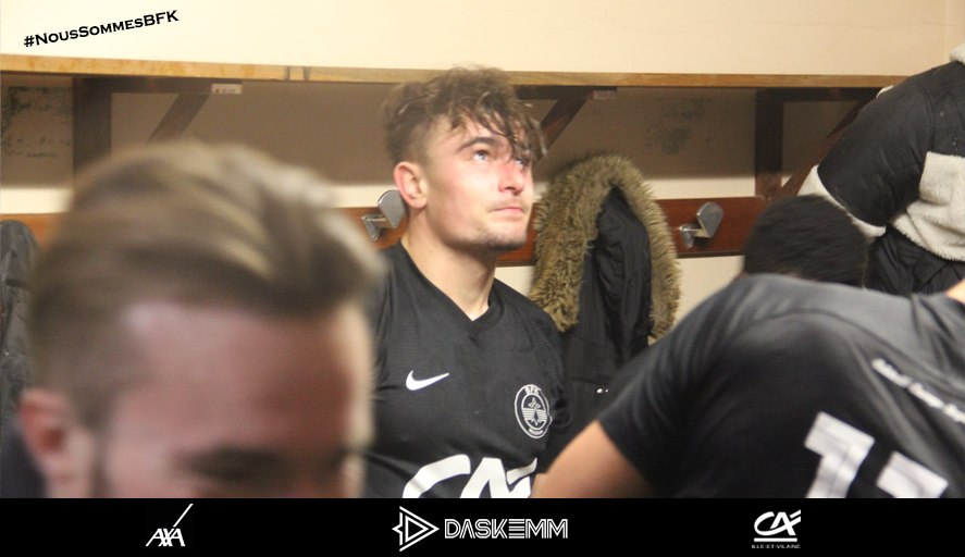 BreizhFobalKlub's tweet photo. [Challenge 35]

⌚️1 jour moins le 𝑸𝒖𝒂𝒓𝒕 ⏳ 

Nos joueurs sont prêts à tout donner sur le terrain ! ⚪️⚫️

RDV ce dimanche à 15h au Stade Nelson Paillou de Liffré pour affronter l'@usliffrefoot ! Objectif demies ✊

 #Challenge35 #NousSommesBFK #BevetBFK #BFK https://t.co/XrPohiT4J7