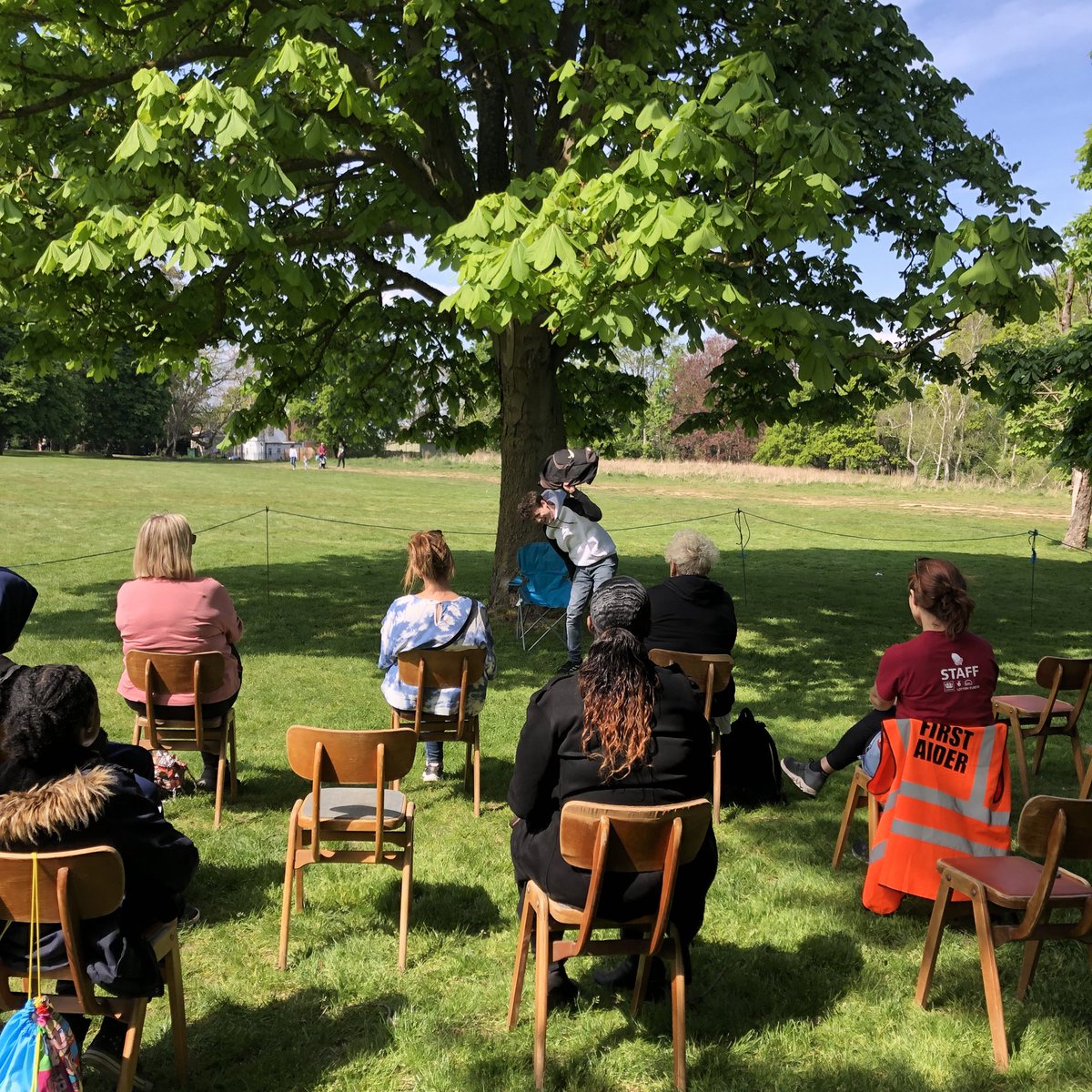 BeckenhamPark's tweet photo. We’ve just watched the first of 2 performances from the incredible @brokenYTH 

‘My Mind Matters’ features 5 unique monologues on the subject of #mentalhealth 

Don’t miss the 2nd performance, at 4pm under the trees 🌳 🌳 https://t.co/KwKXErEI6M