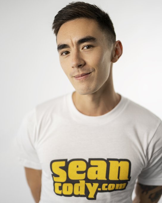 Not only does wearing a Sean Cody t-shirt make you feel sexy, it's also a useful addition to your gaydar