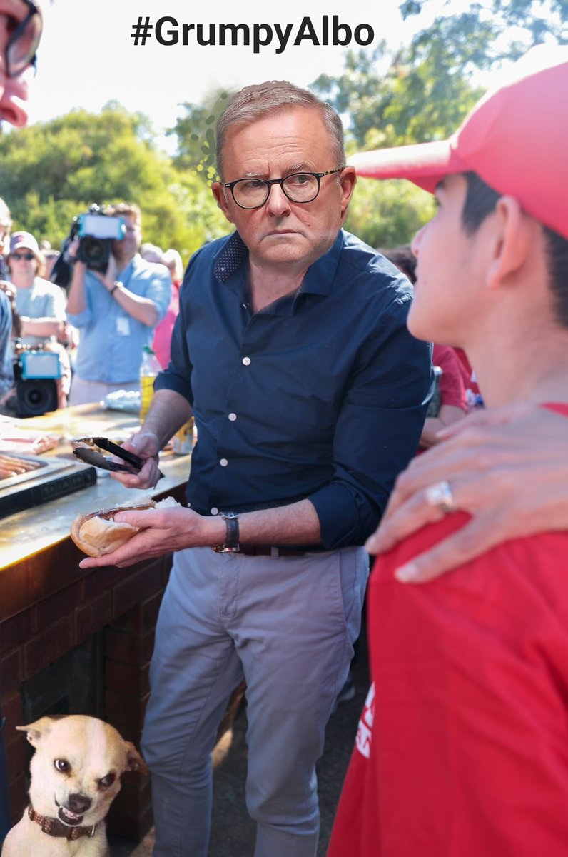 ARLisOverTheBS's tweet photo. @TheBoon777 @PoliBard #GrumpyAlbo got sausage fat on his chinos.
#auspol https://t.co/XHBqV3glxB
