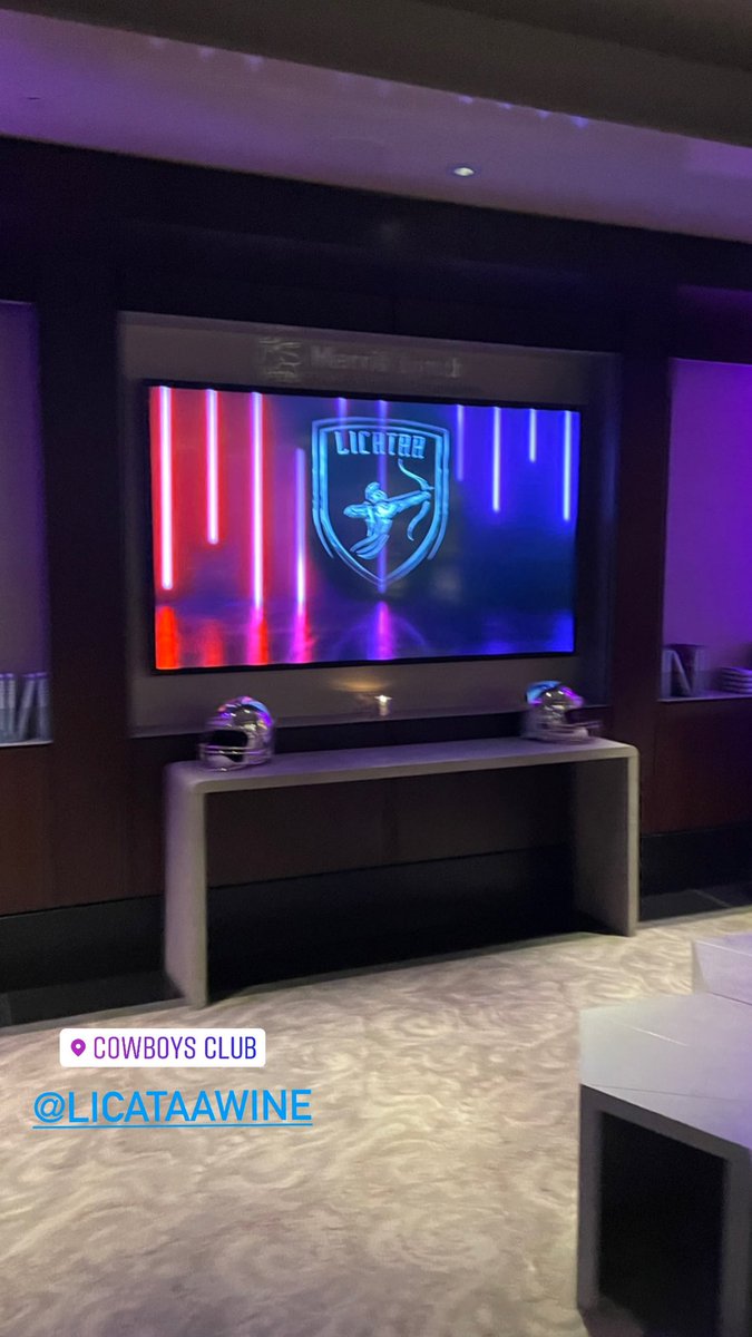 Made a splash <a href="/DallasCowboysCl/">Dallas Cowboy's Club</a> #licataawine