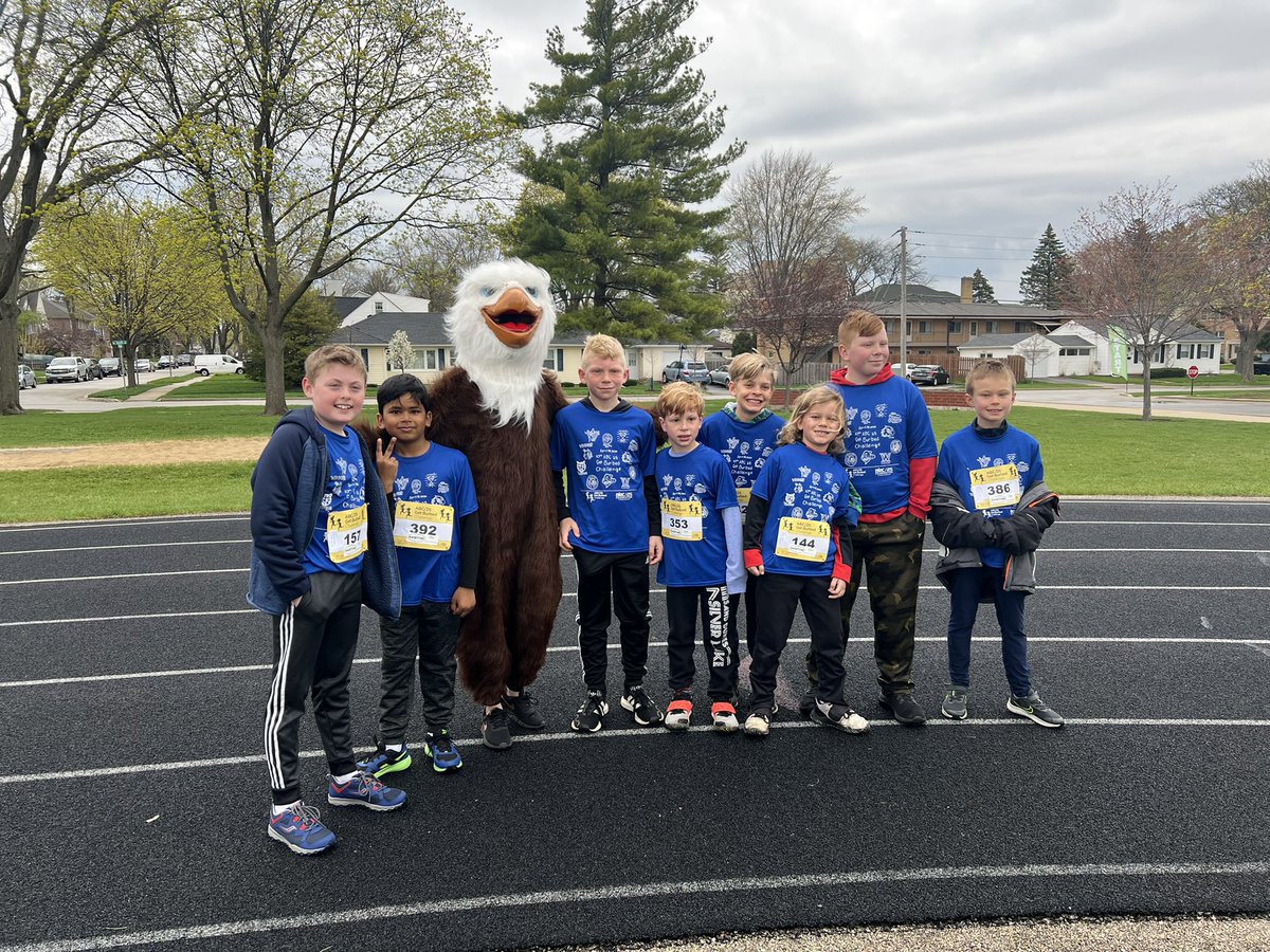 Aska Lempke (@a_lempke) on Twitter photo Congrats to all the runners!! GO EAGLES!!! ππππ#ivyhillleague #d25itspersonal <a href="/abc25challenge/">ABC/25 Get Burbed Challenge</a> Congrats to all the runners!! GO EAGLES!!! ππππ#ivyhillleague #d25itspersonal <a href="/abc25challenge/">ABC/25 Get Burbed Challenge</a>