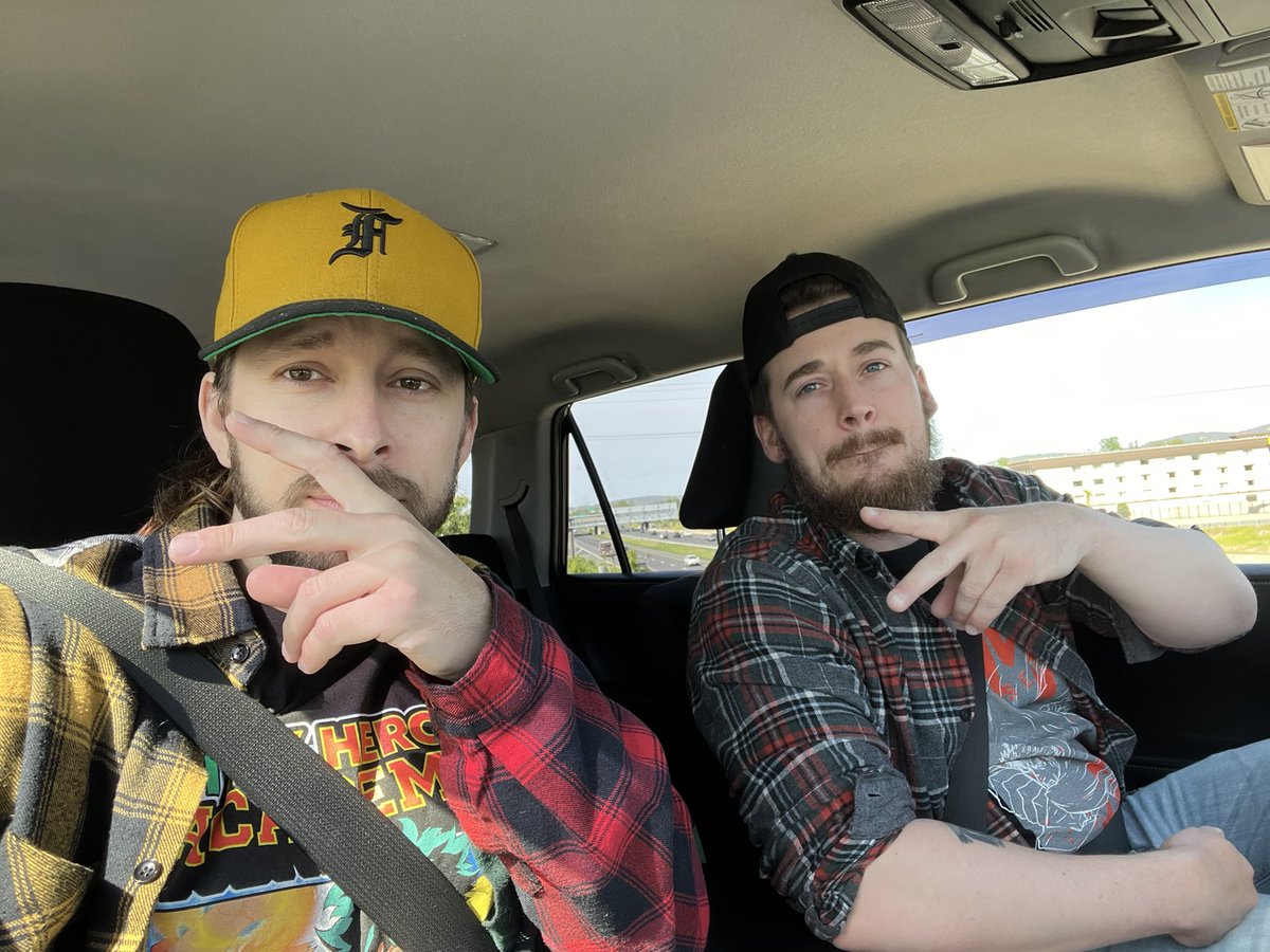 nixirlYT's tweet photo. We on the way! #FourState Comic Con stream in the next couple hours!
Drop the follow and turn the notis on
https://t.co/5W51nQxaKf https://t.co/wTmaYlJNui