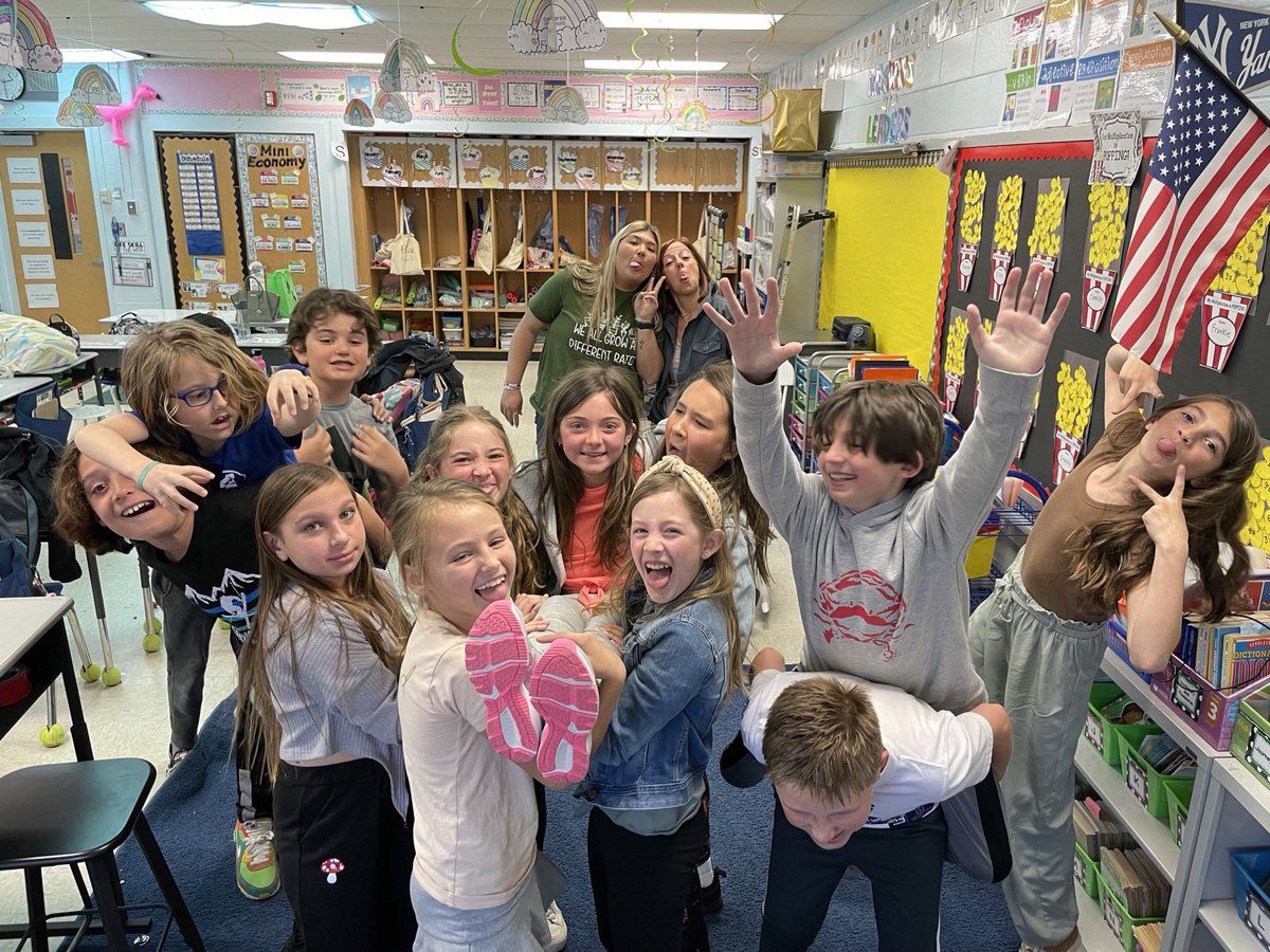 Yesterday, my mom was our mystery reader! It was so nice for her to come back into a classroom to read a story to the kids! The kids were so shocked!! 📖🤩 <a href="/MsCiaglia/">Danielle Ciaglia</a>