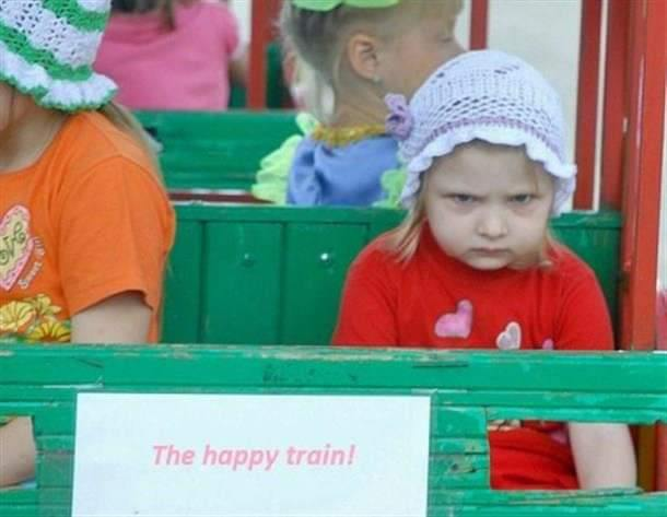 This is me when I have grading to do on the happy train aka the weekend. 😂 Now, where's my bonnet?
#professorlife #teacherlife #grading #endofsemester