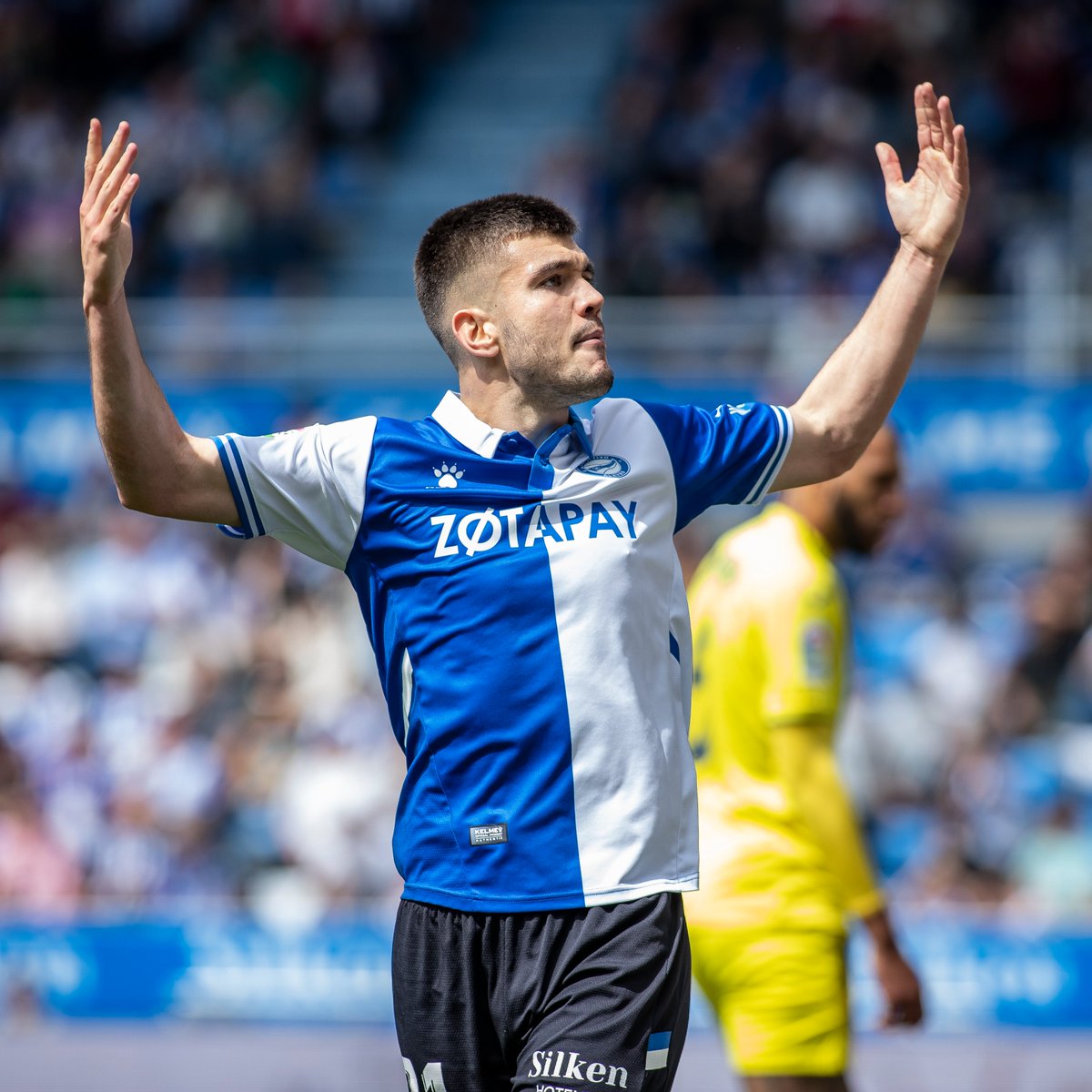 🔥 𝗔𝗨𝗥𝗥𝗘𝗥𝗔 𝗕𝗘𝗚𝗜𝗥𝗔 🔥

#GoazenGlorioso 🦊