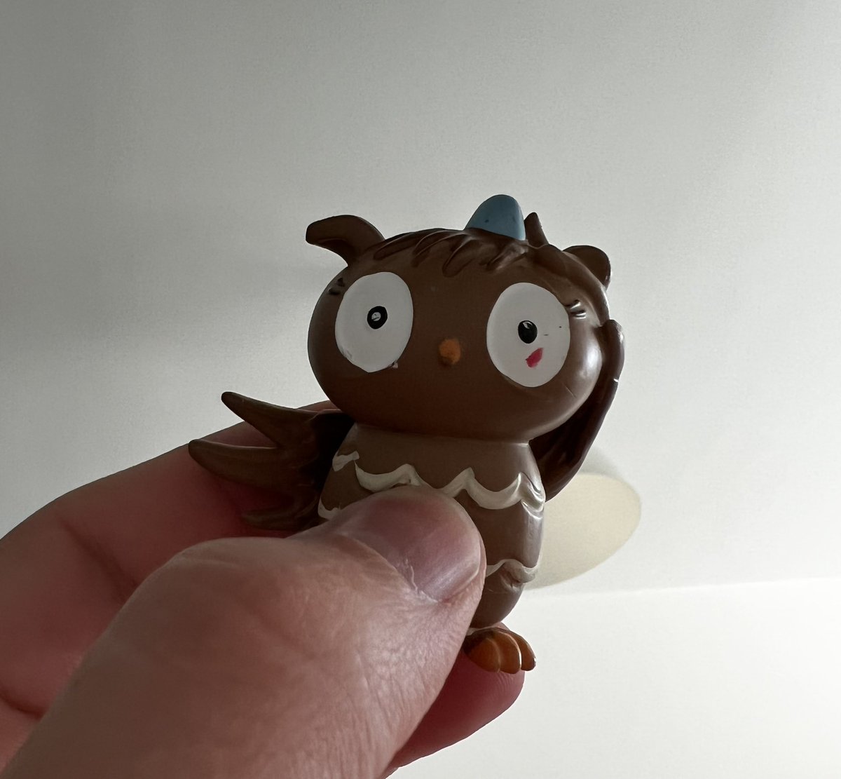 How do you like my <a href="/moonbirds/">Moonbirds</a> ? 

I‘d list it for only 19 ETH and it also comes as a phygital of <a href="/ToniesUs/">Account Hijacking</a> 

🙄

PS: Sorry vickyleex junior. I will get you another one.