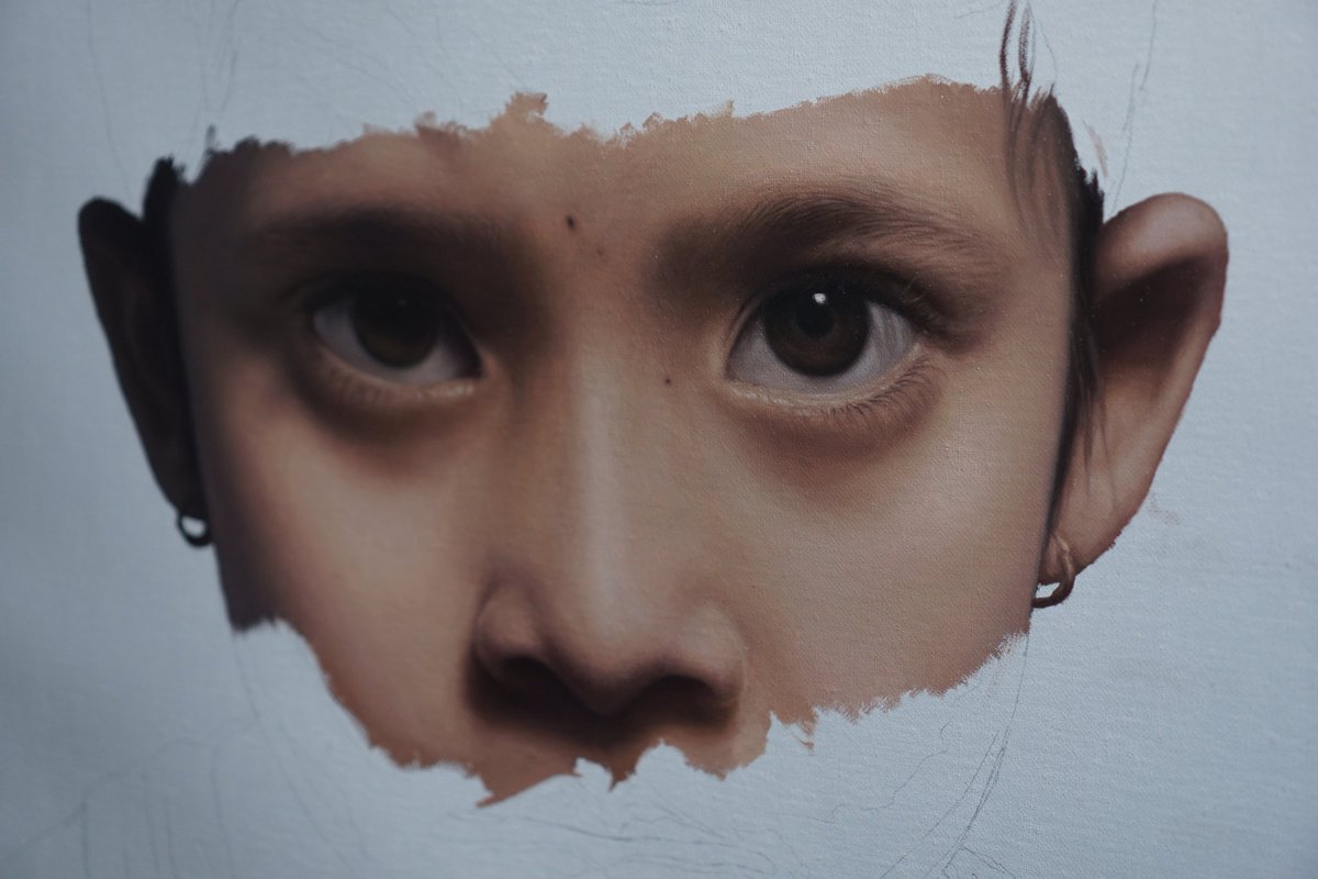 WIP Shot
#oilpaintingart #oilpaintingportrait #paintingartist #paintingday #portraitpaintings #oiloncanvaspainting #artsviral #artworkinstudio #fadhlilabdi