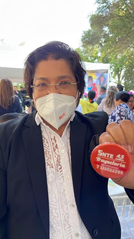 RodoHernandezMx's tweet photo. ¡Hola! 😃👋🏼
¿Cómo te la pasaste en el festejo?

Aquí te compartimos fotos de la celebración anual del Día de la Educadora y del Educador que organiza la #Sección45 del #SNTE.

#OrgullosamenteSNTE
#LaUnidadEsNuestraFortaleza https://t.co/ZxcOyhBEuf