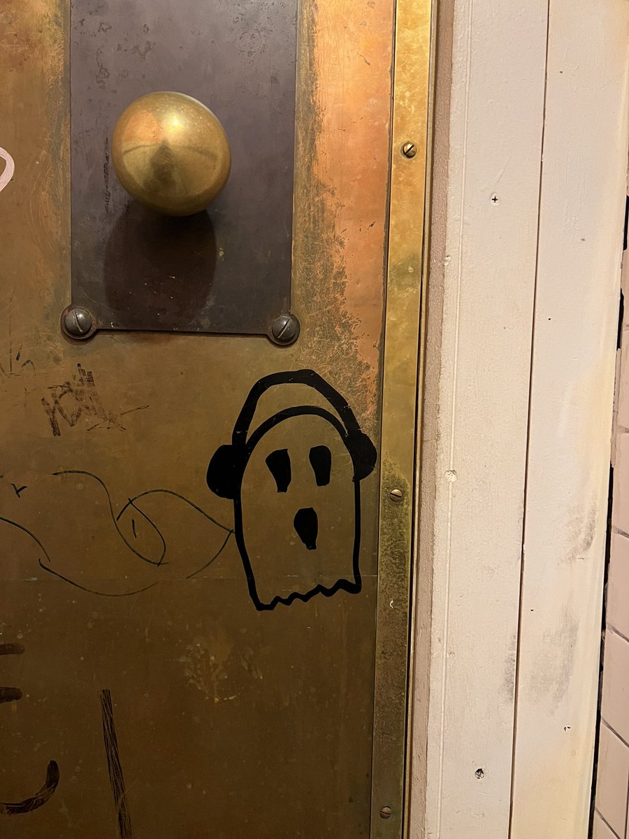 richgrave (@vaporwave) on Twitter photo 