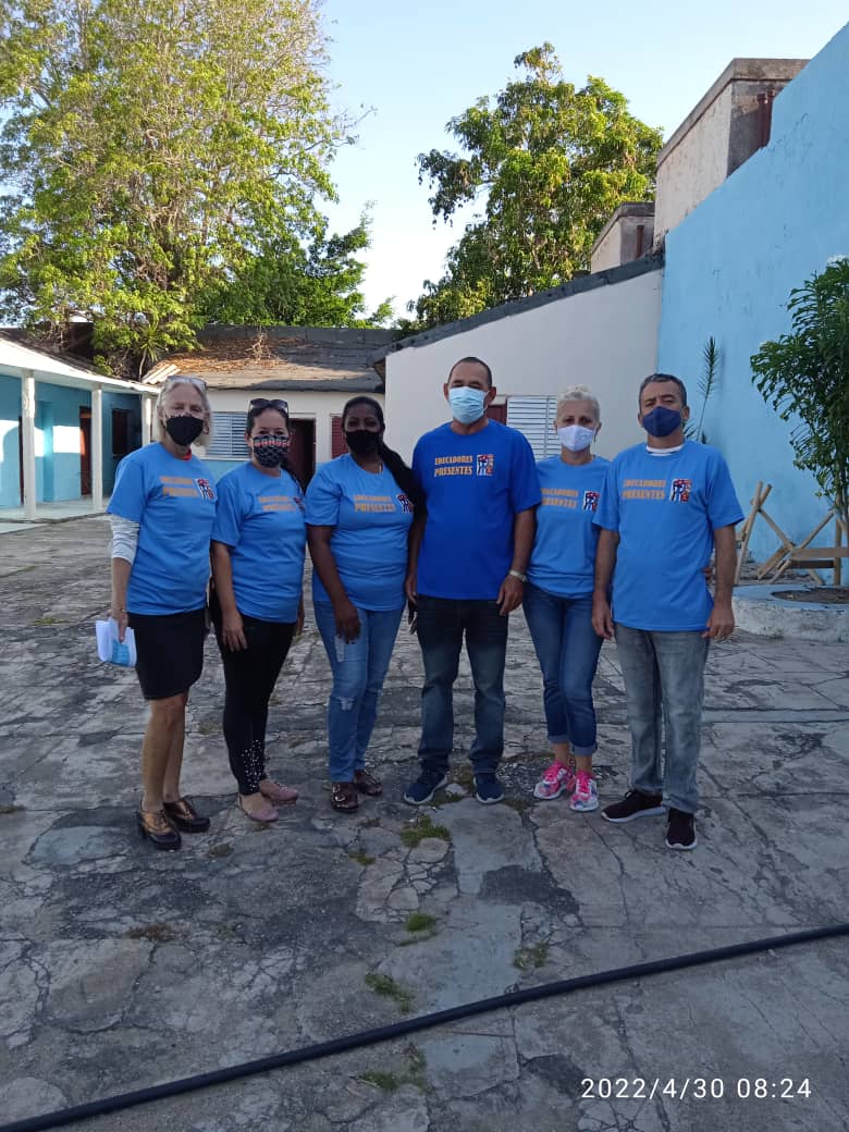 Seguimos preparando nuestras iniciativas para el desfile .#CubaViveYTrabaja