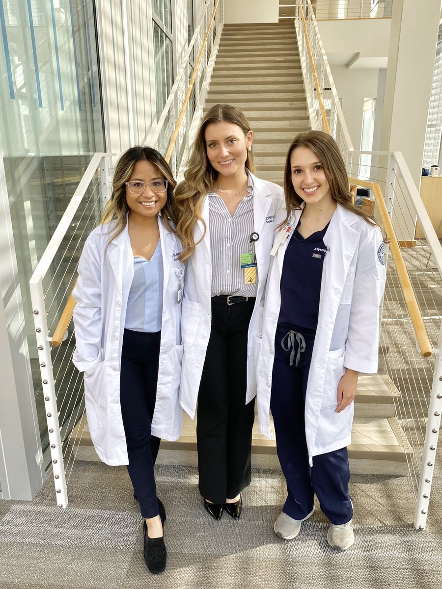 AlyssaBoscia's tweet photo. Getting to meet @JHUNursing instructors and peers (in person) was the highlight of our first DNP-FNP Immersion 🤍💙Also, the new building is amazing! https://t.co/vJXbKexJC1