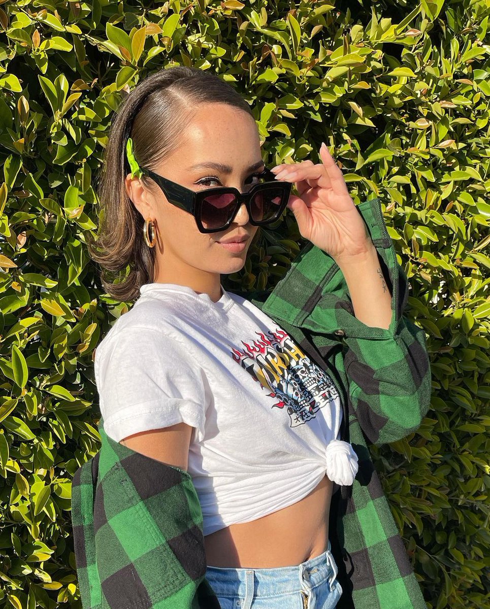 instylerhair's tweet photo. big weekend mood ππ #instyler https://t.co/pPeSMLcmiW