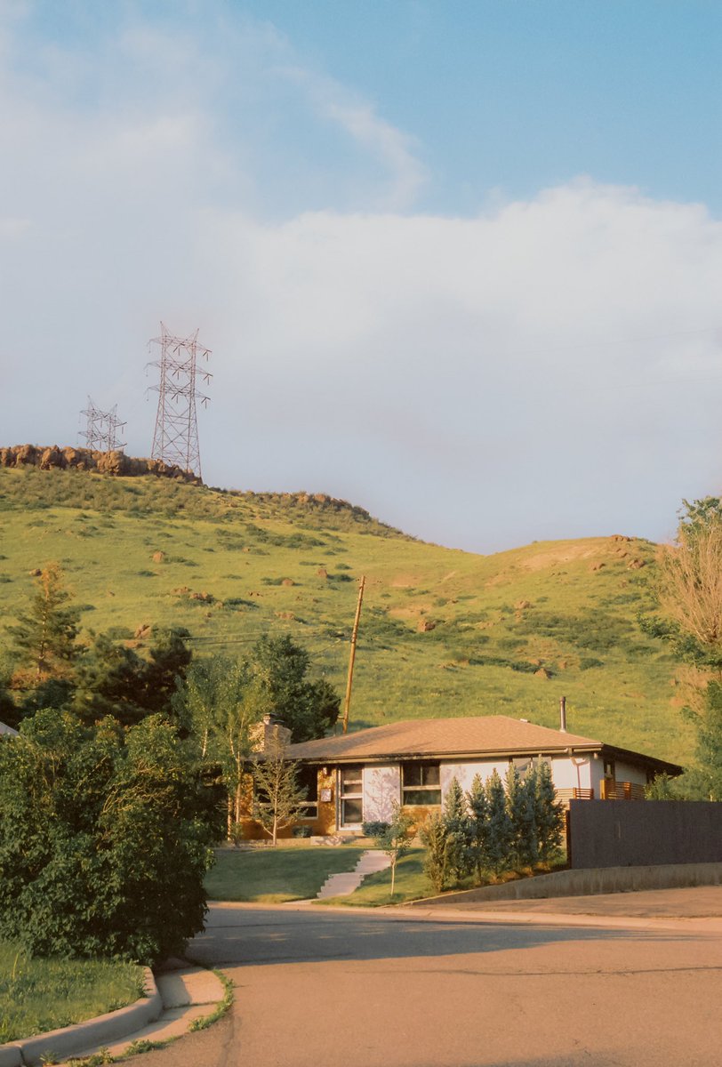 AlexKittoe's tweet photo. Colorado suburbs on 35mm https://t.co/B8DOeUsC6C