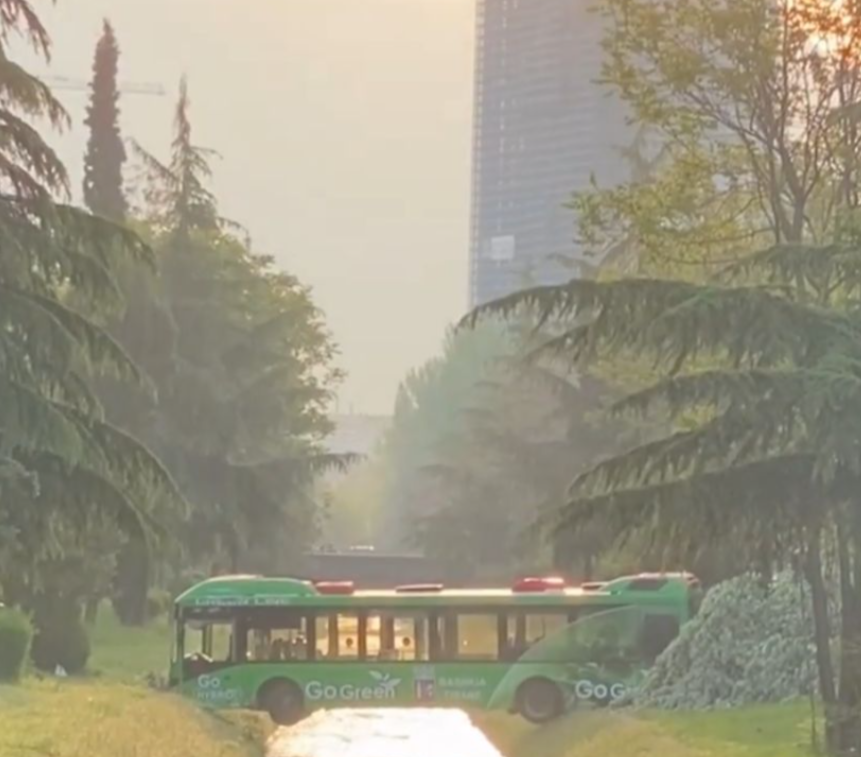 dbaboci's tweet photo. Here's to Tirana as the most interactive city on earth!

Yesterday a freak accident ended with a bus doing full splits across the Lana river.

Today people voting overwhelmingly in favor of keeping the bus in its perpetual split pose as a reminder of the dangers of urban driving. https://t.co/2OkXy9UuX2